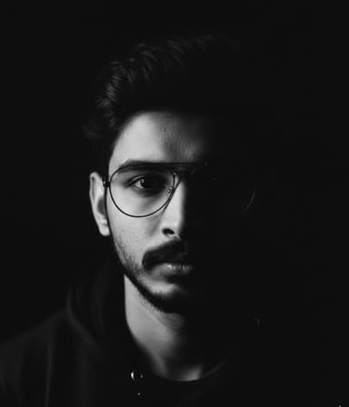 Mibin Thomas Portrait